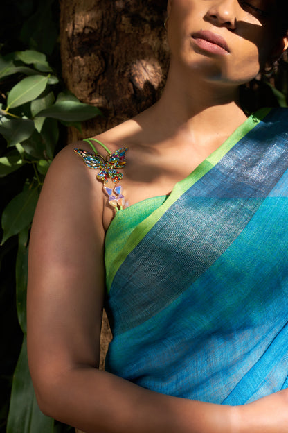An Indian woman styling her shoulders with premium designer beaded bra straps from India’s leading luxury shoulder accessories brand, featuring a multicoloured diamond-inspired design paired with a saree